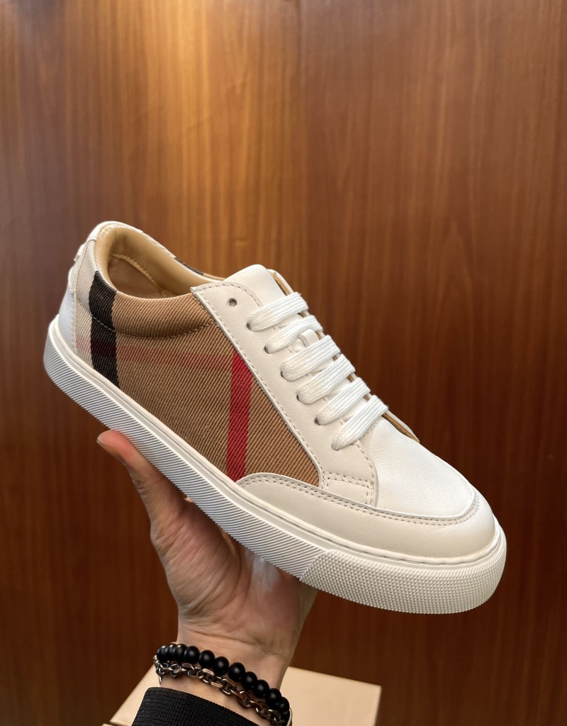 Burberry Sneakers